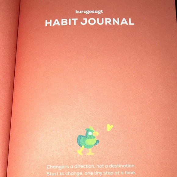 Habit Journal by Kurzgesagt - Picture 1 of 16